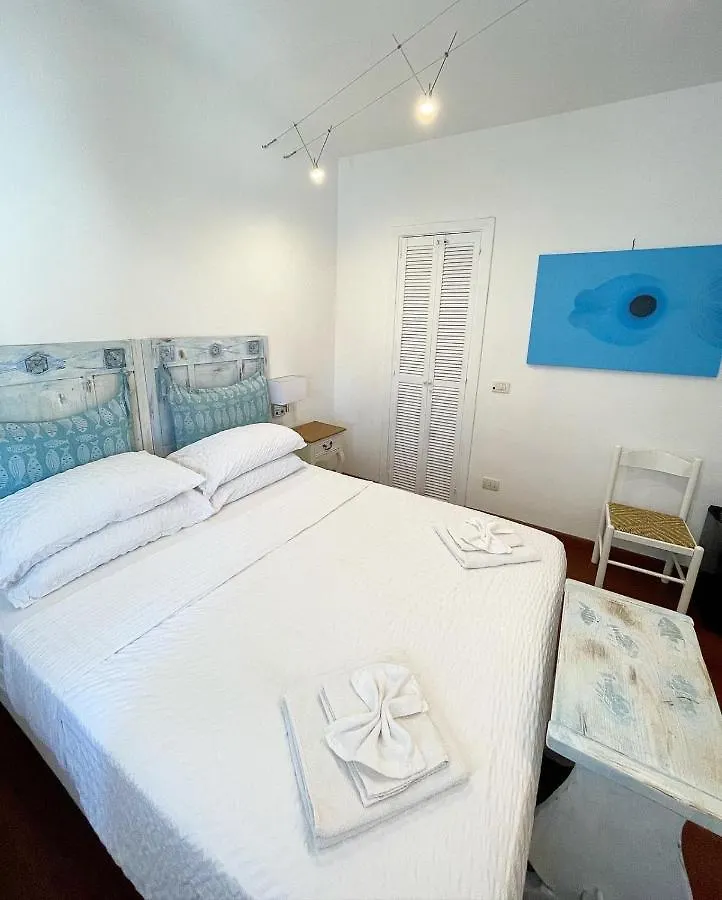 Dolce Vita Suite Alghero 2*,  Italy
